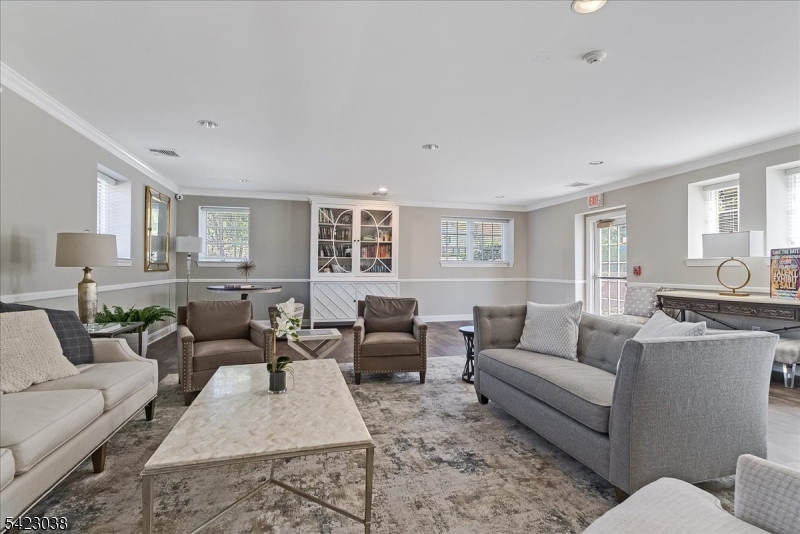 Moore Estates - Residential