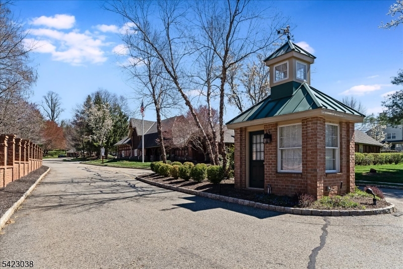 Moore Estates - Residential