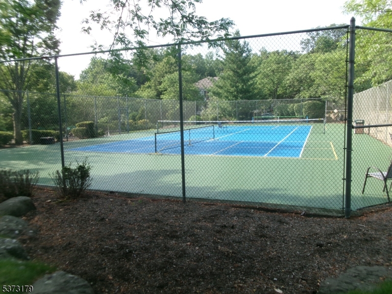 Four Seasons - Residential