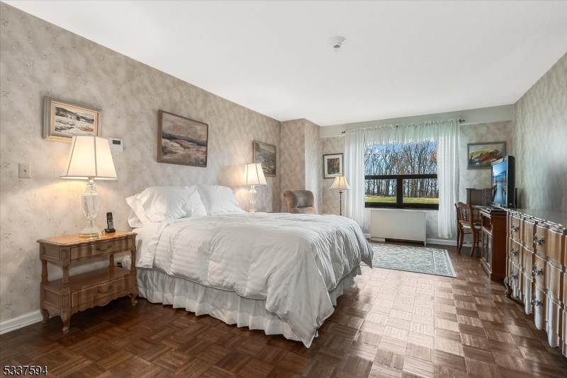 The Claridge House - Residential