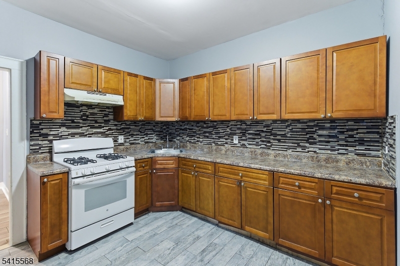 South Elmora - Residential Lease