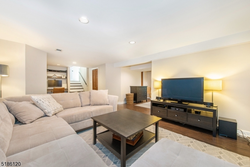 Burnham Park - Residential