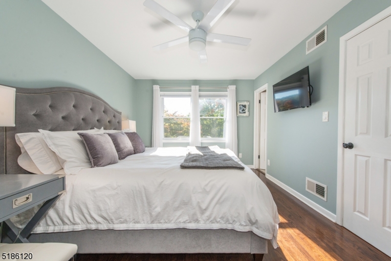 Burnham Park - Residential