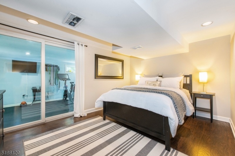 Burnham Park - Residential