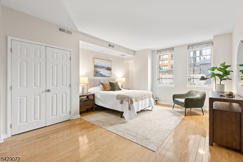 Downtown Jersey City - Residential