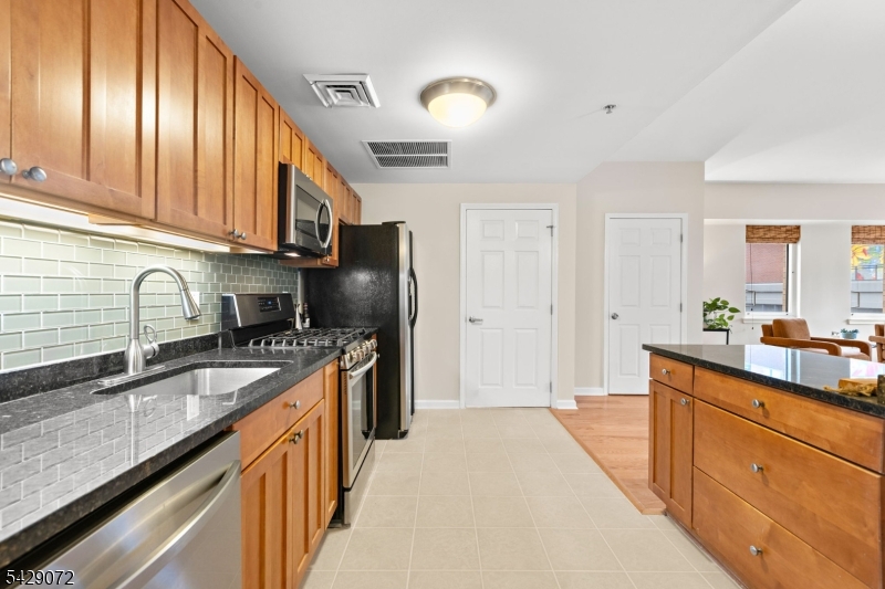 Downtown Jersey City - Residential