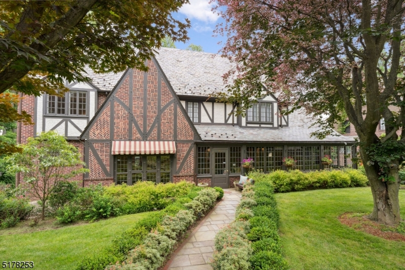 Estate Section - Residential