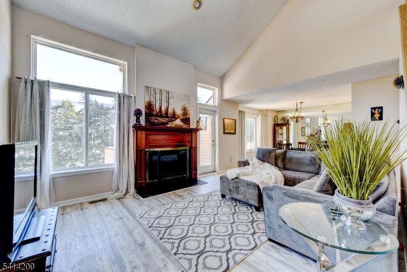 Crystal Springs - The Bluff - Residential