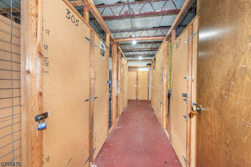 Renaissance Manor - Residential