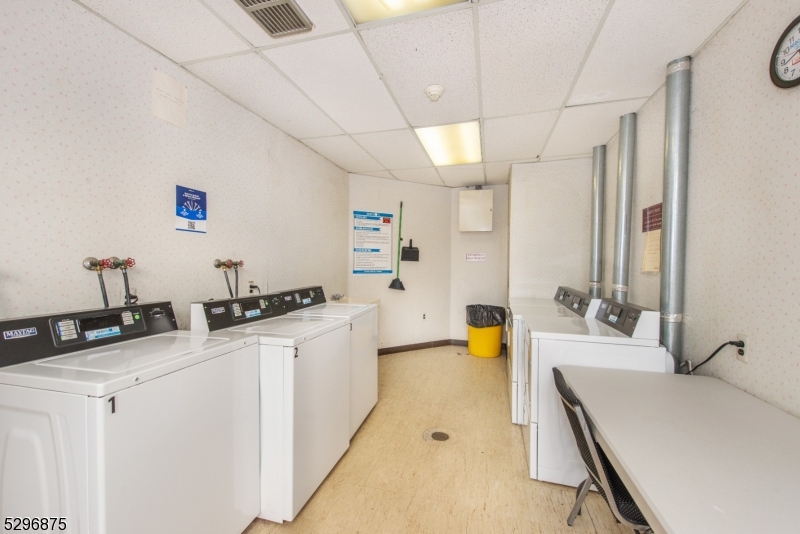 Renaissance Manor - Residential