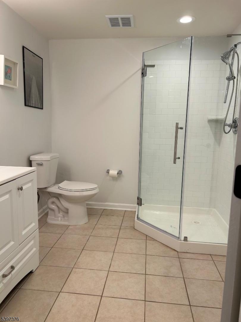 Kensington Square - Residential Lease