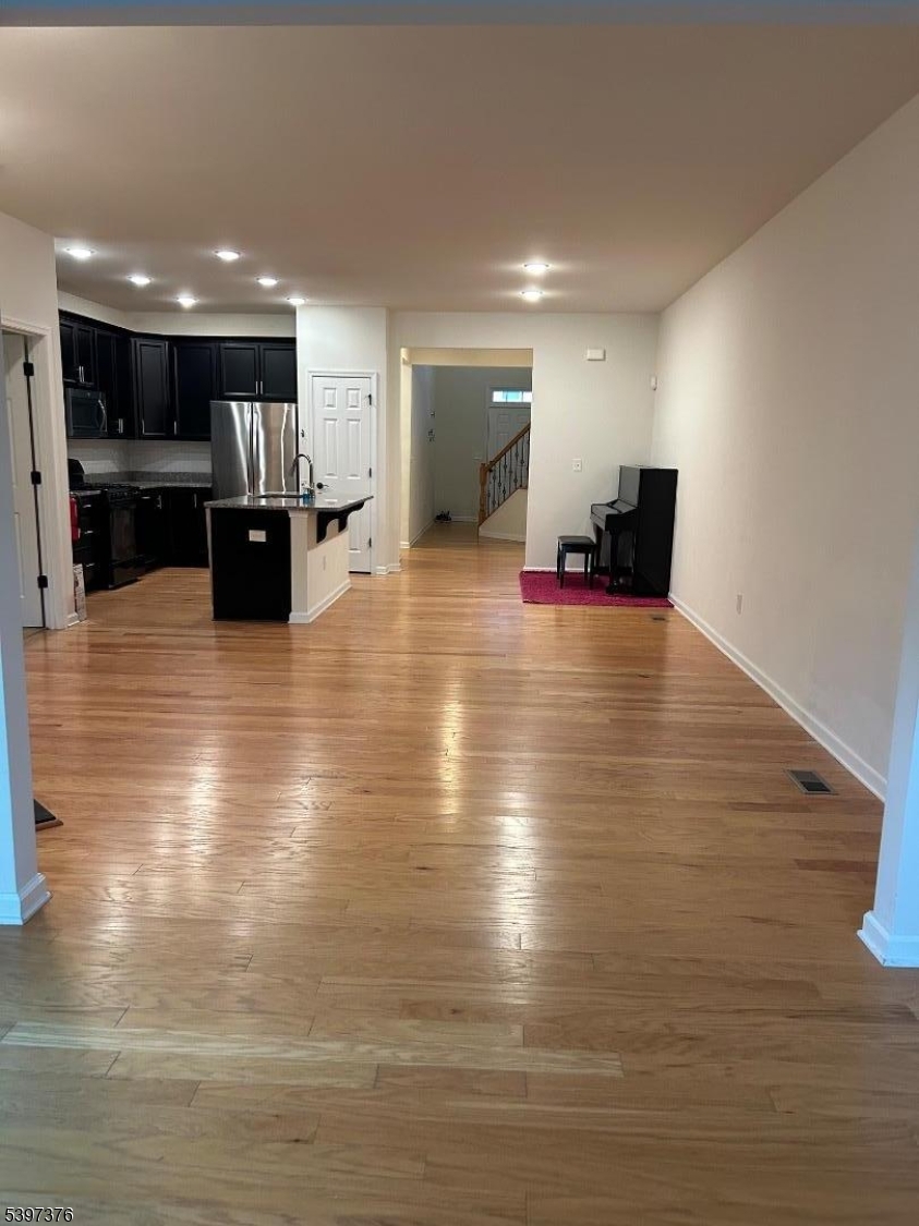 Kensington Square - Residential Lease