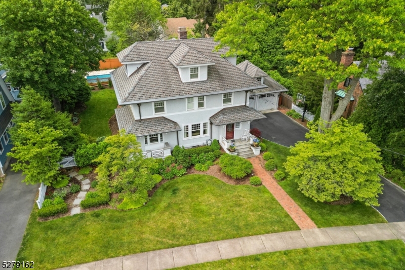 Hill Section - Residential