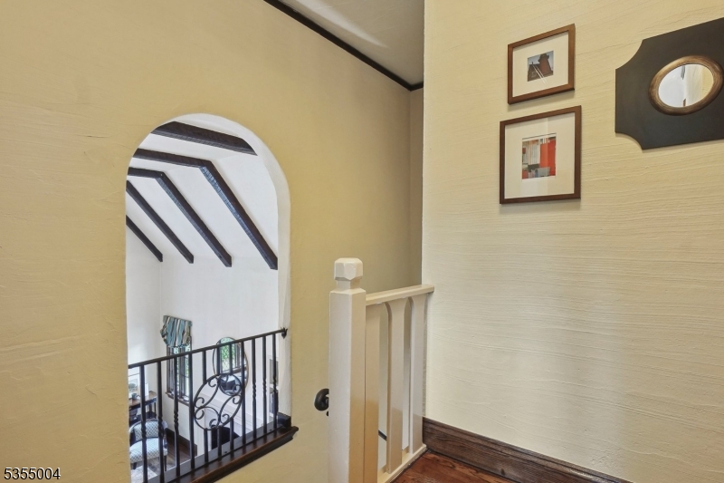 Knollwood - Residential