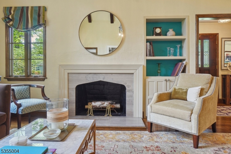 Knollwood - Residential