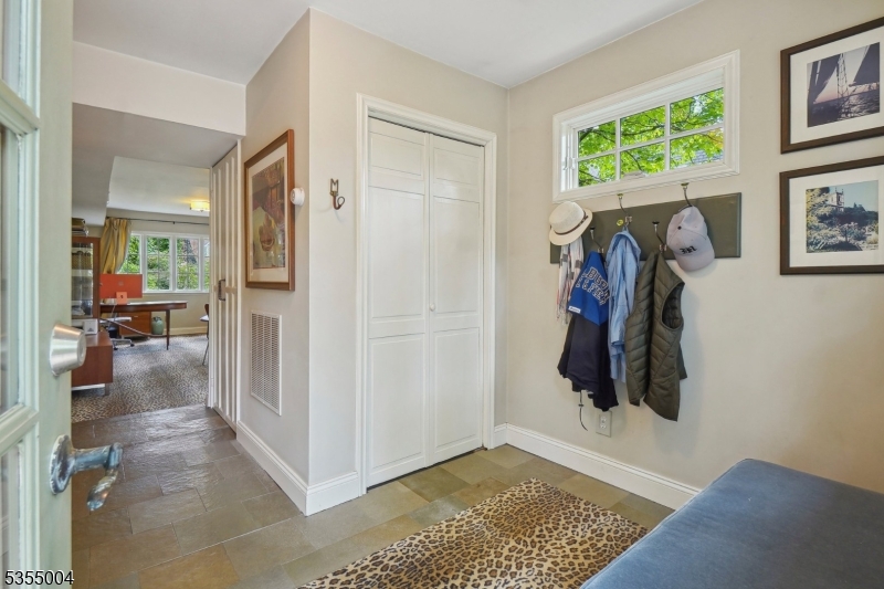 Knollwood - Residential