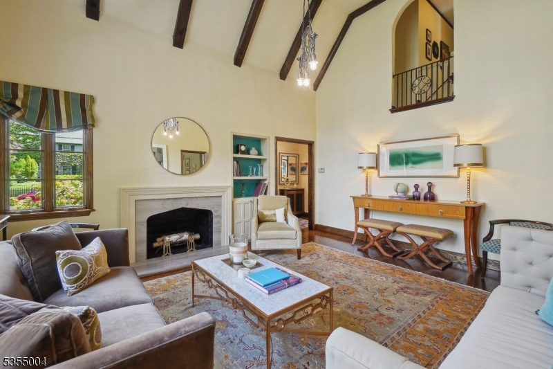 Knollwood - Residential