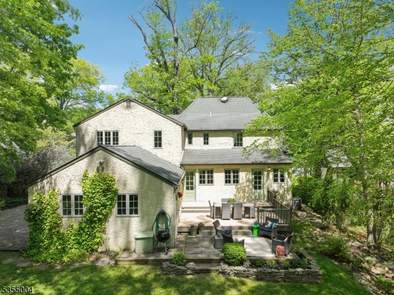 Knollwood - Residential