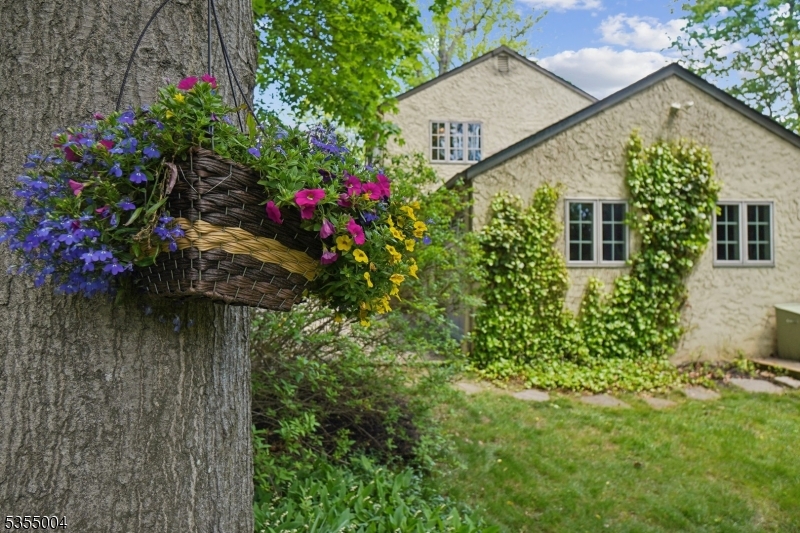 Knollwood - Residential