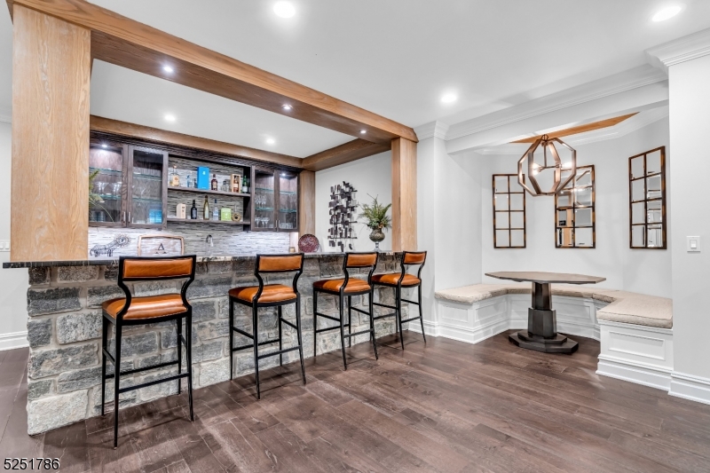 Rolling Hill - Residential