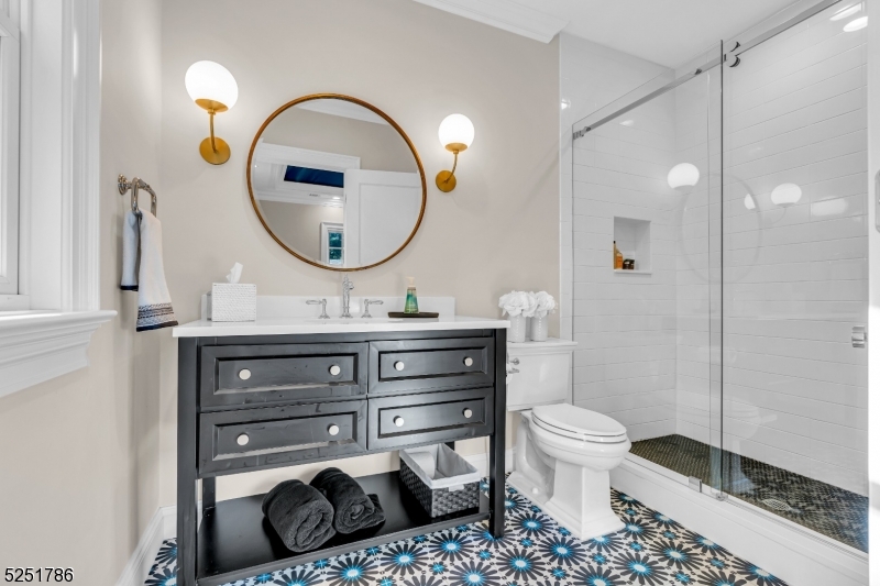 Rolling Hill - Residential