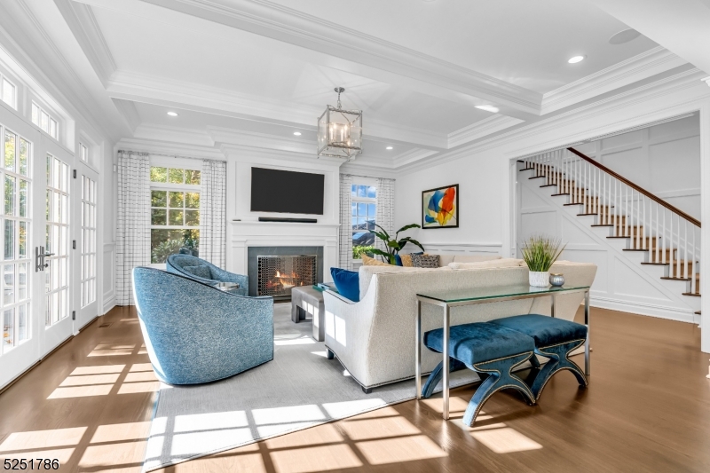 Rolling Hill - Residential