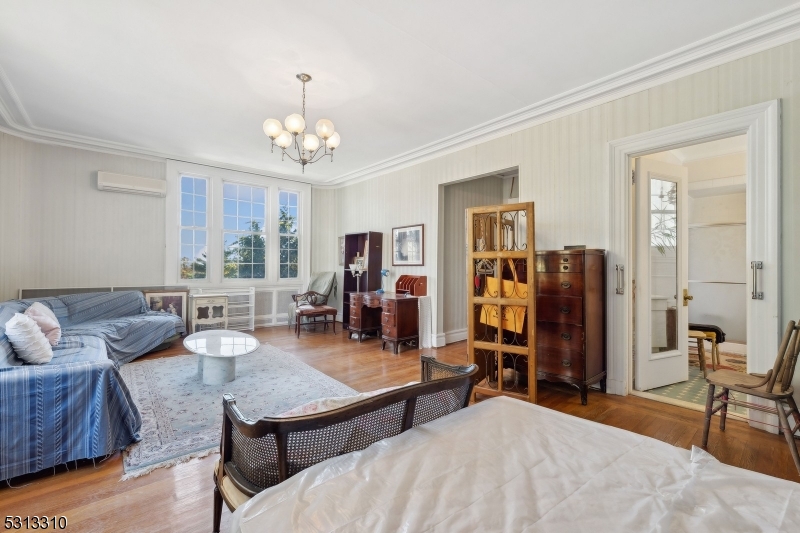 Estate - Residential