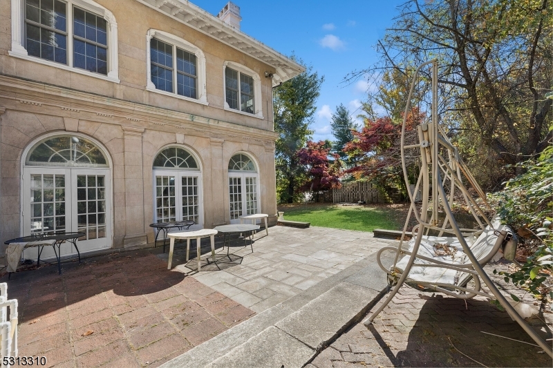 Estate - Residential