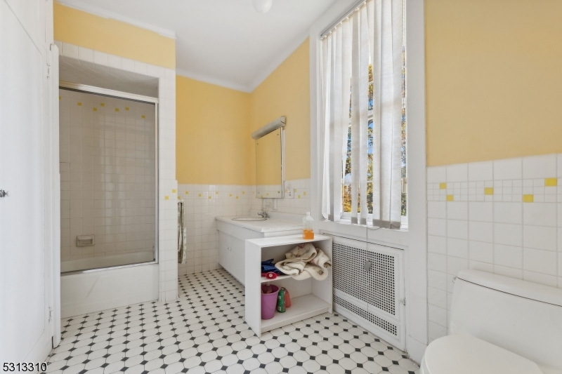 Estate - Residential