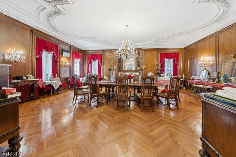 Estate - Residential