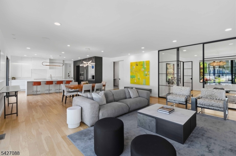 Rolling Hill - Residential