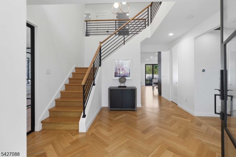 Rolling Hill - Residential