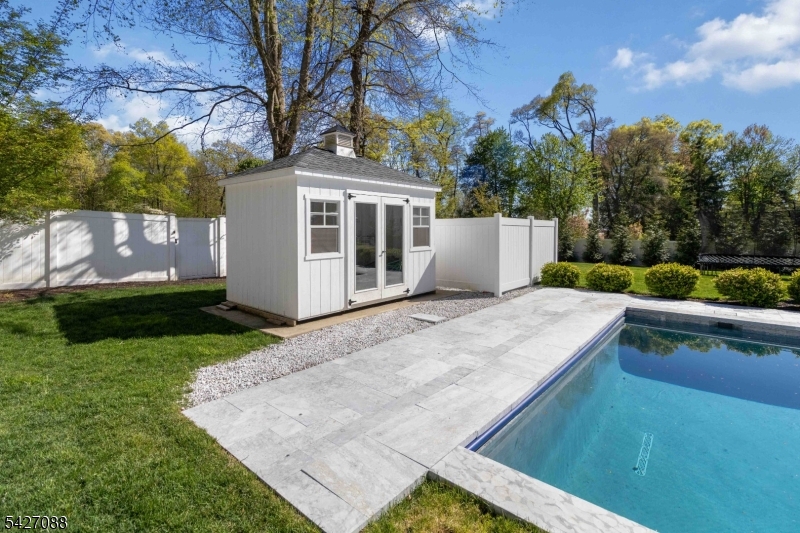 Rolling Hill - Residential