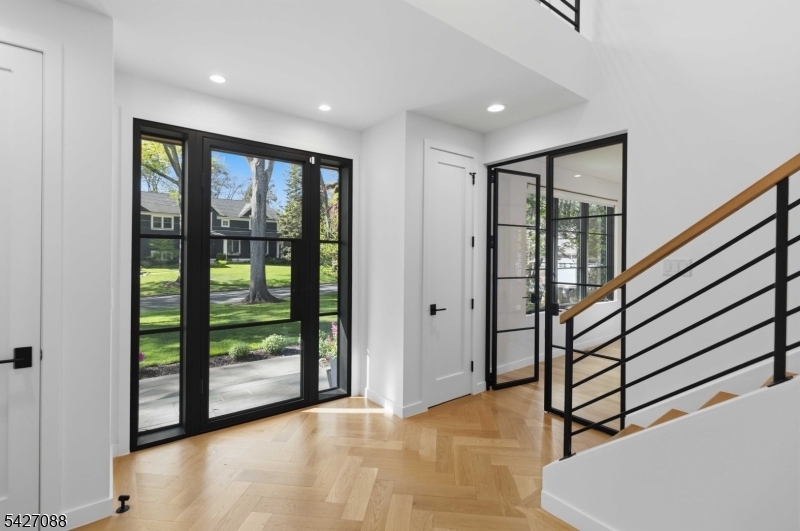 Rolling Hill - Residential