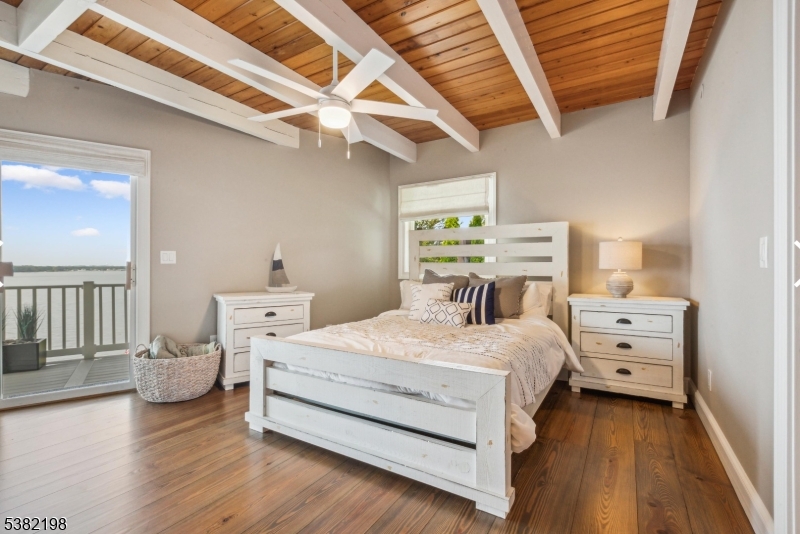 Toms River Township, New Jersey 08753, United States, 3 Bedrooms Bedrooms, ,3 BathroomsBathrooms,Residential,Active,201809