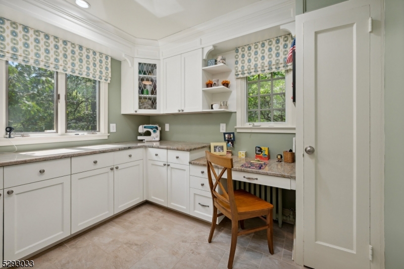 OLD SHORT HILLS - Residential