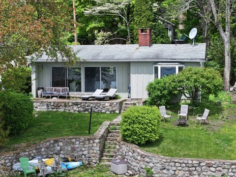 110 Lower North Shore Rd Frankford Twp. NJ 07826