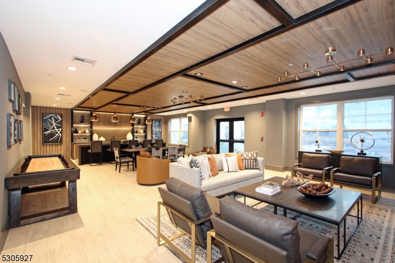 Court House - Residential Lease