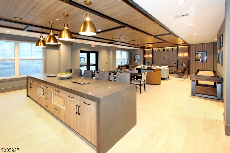 Court House - Residential Lease