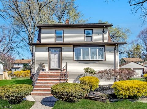 32 1st Street, Dumont Boro, NJ 07628 - MLS#: 3956176