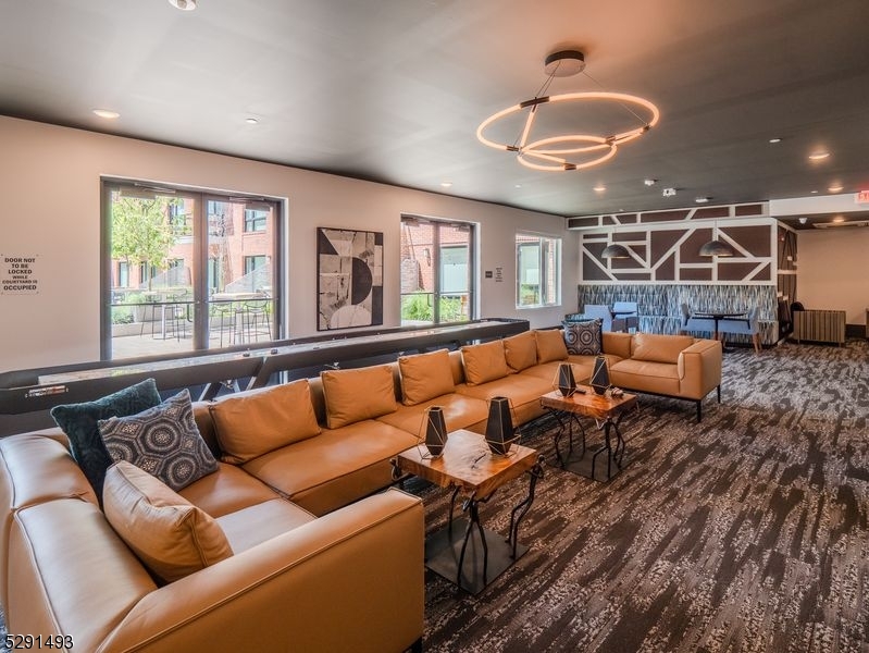 MAX at Morrris - Residential Lease