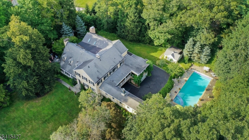 SLEEPY HOLLOW - Residential