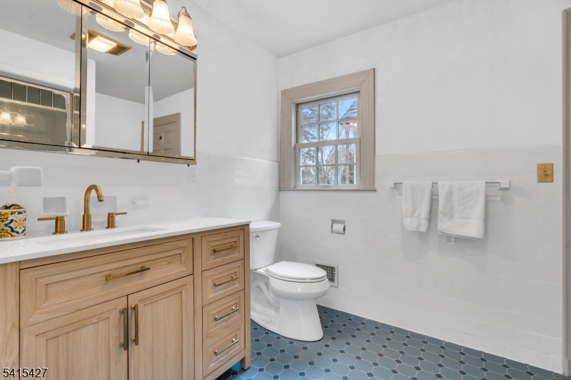 SLEEPY HOLLOW - Residential