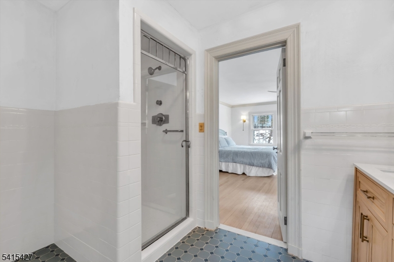 SLEEPY HOLLOW - Residential