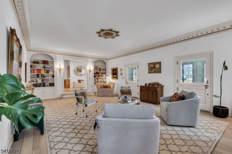 SLEEPY HOLLOW - Residential