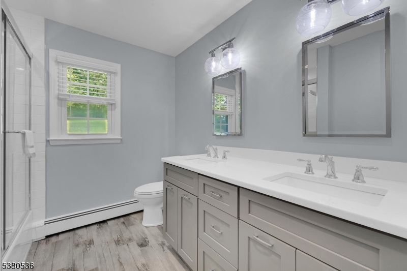 Neshanic - Residential