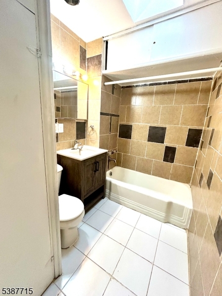 Bergen - Lafayette - Residential Lease