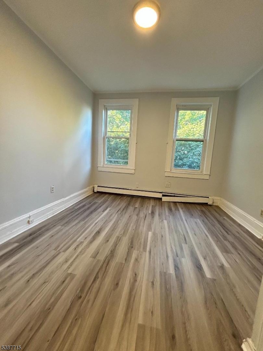 Bergen - Lafayette - Residential Lease
