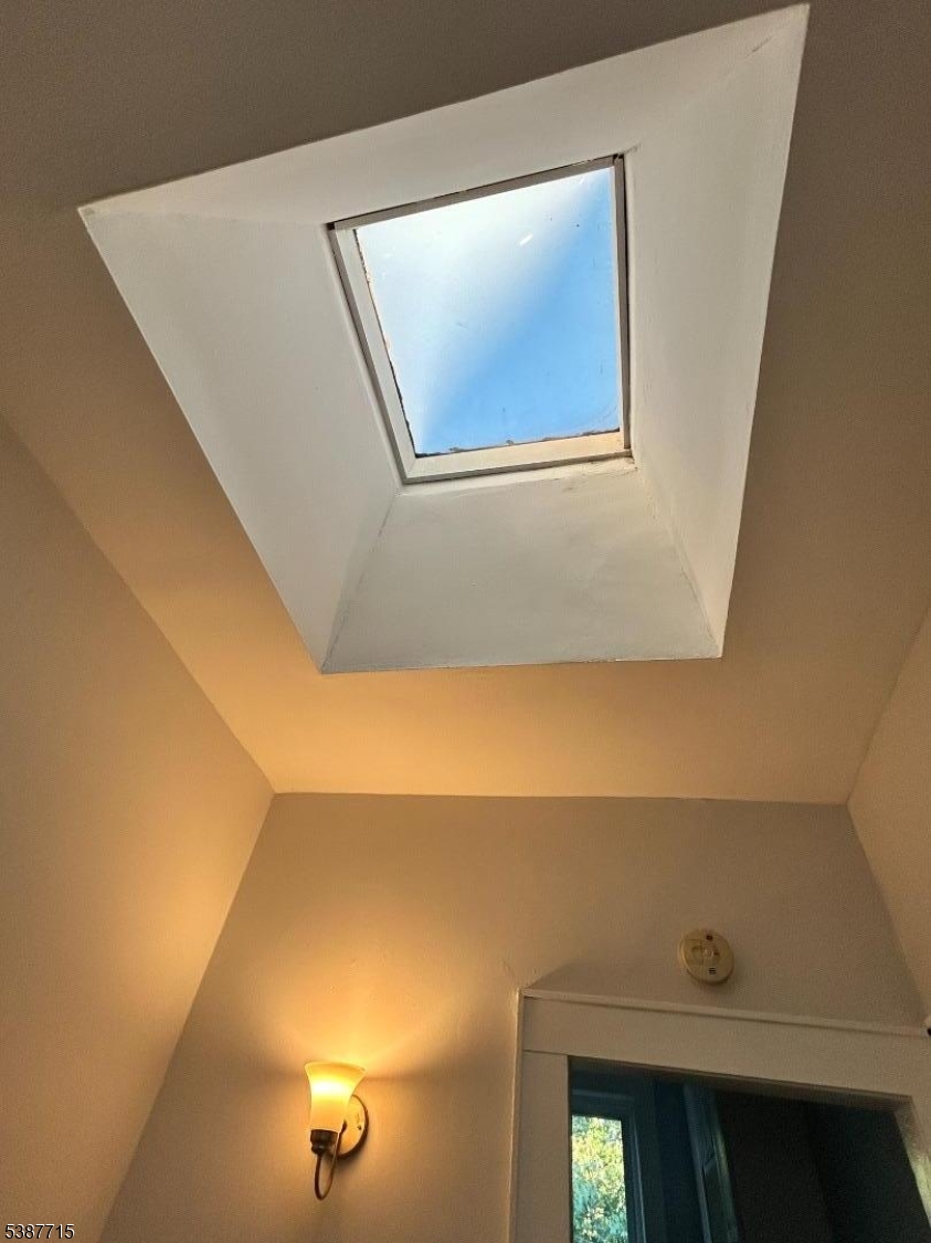 Bergen - Lafayette - Residential Lease