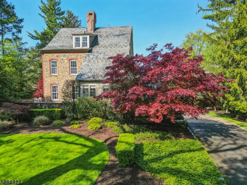 Old Short Hills - Residential